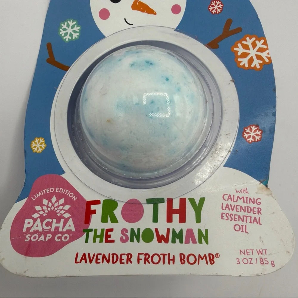 3 Pacha Soap Santa‎ Suds Frothy The Snowman Sweet Gingerbread Bath Bomb